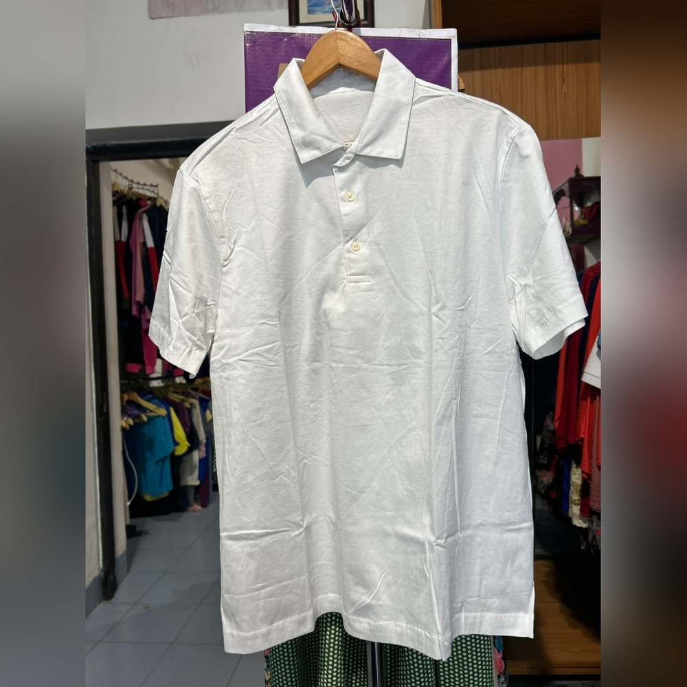 TOMMY HILFIGER T-shirt - Picture 1 of 3
